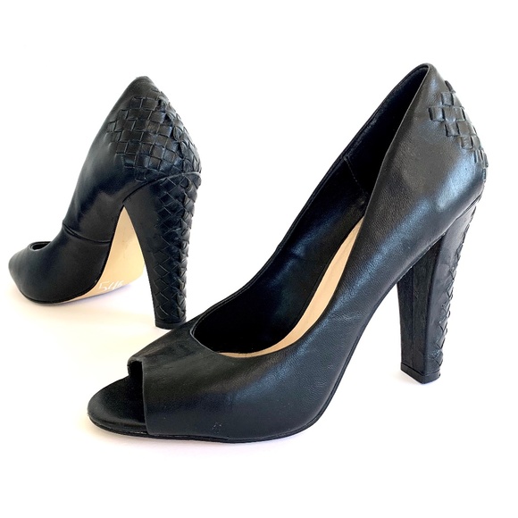 Elliott Lucca Andrea Woven Black Leather Pumps - Picture 1 of 10